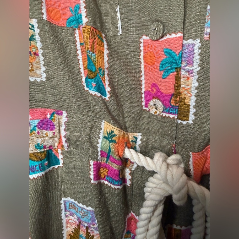 Petal & Pup Everlee Romper - Olive Print, XS
Brand new with tags - Picture 6 of 8